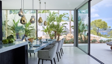 Resa Estates Ibiza koop sale Cala Moli villa seaviews modern living.jpg